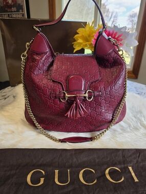 Gucci Emily Red Guccisima Leather Shoulder Bag